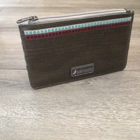 SAKROOTS CARD HOLDER/WALLET - Picture 2 of 5